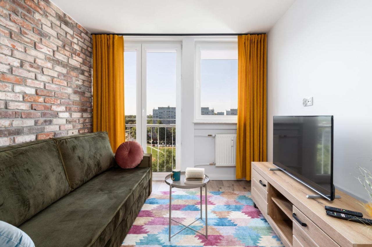 Stylish Apartment Near Wroclavia For 4 Guests By Noclegi Renters Вроцлав Экстерьер фото
